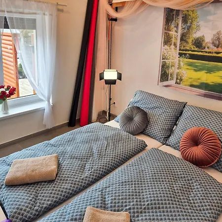 Apartamento Studio Virgo Jizerni Vtelno